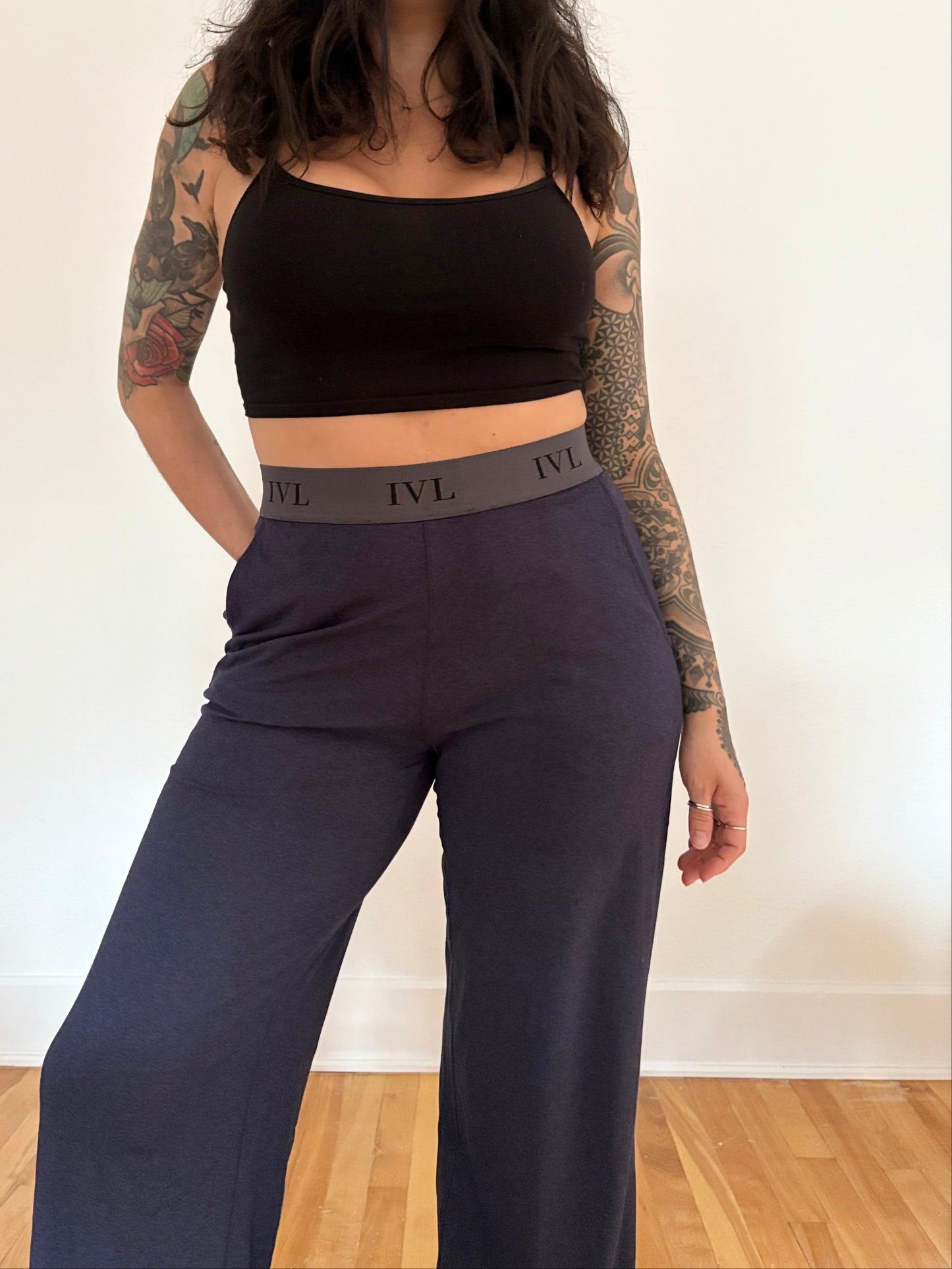 IVL Collective low rise lounge pants Medium