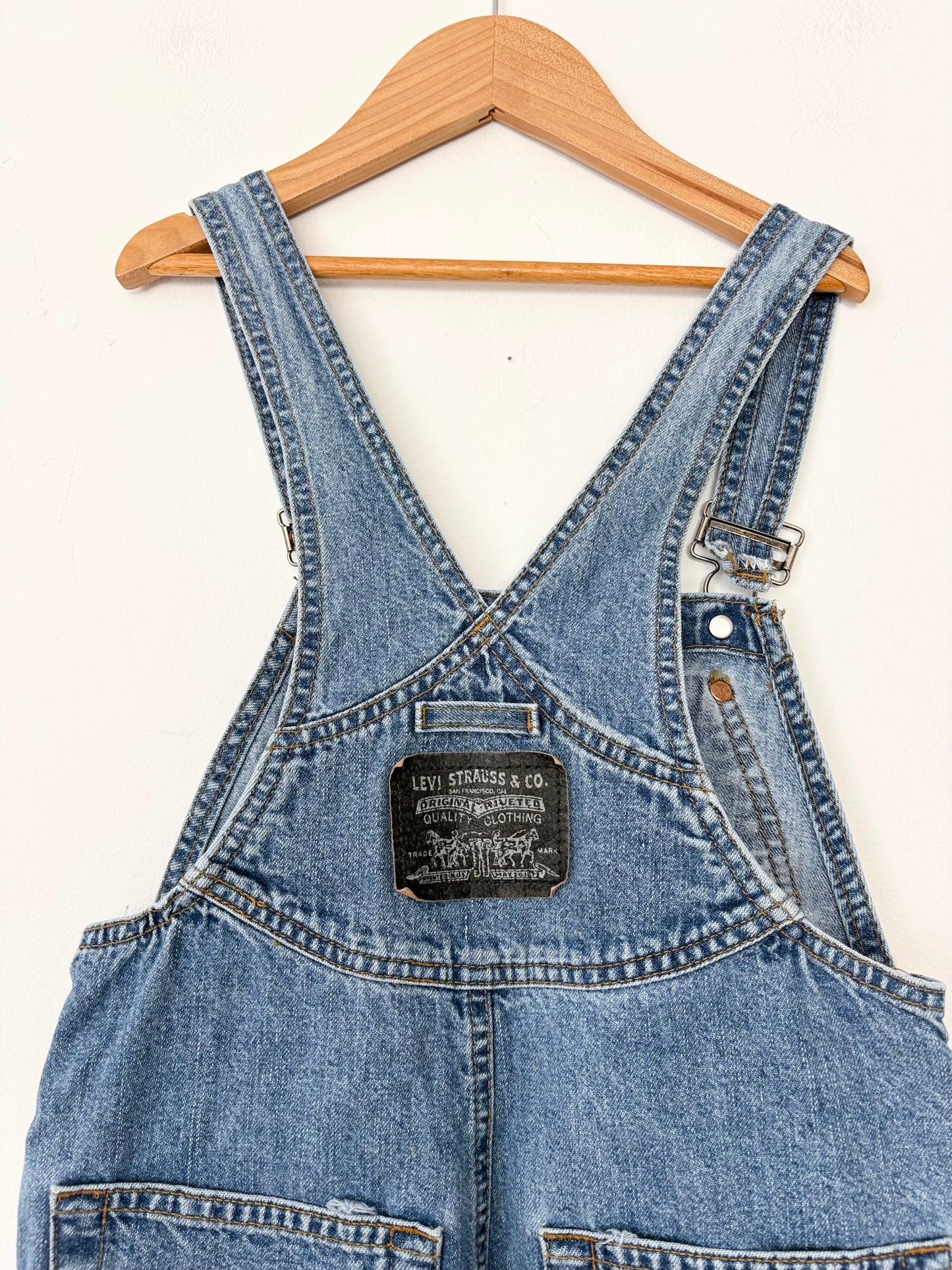 Vintage levis overalls 4-6Y