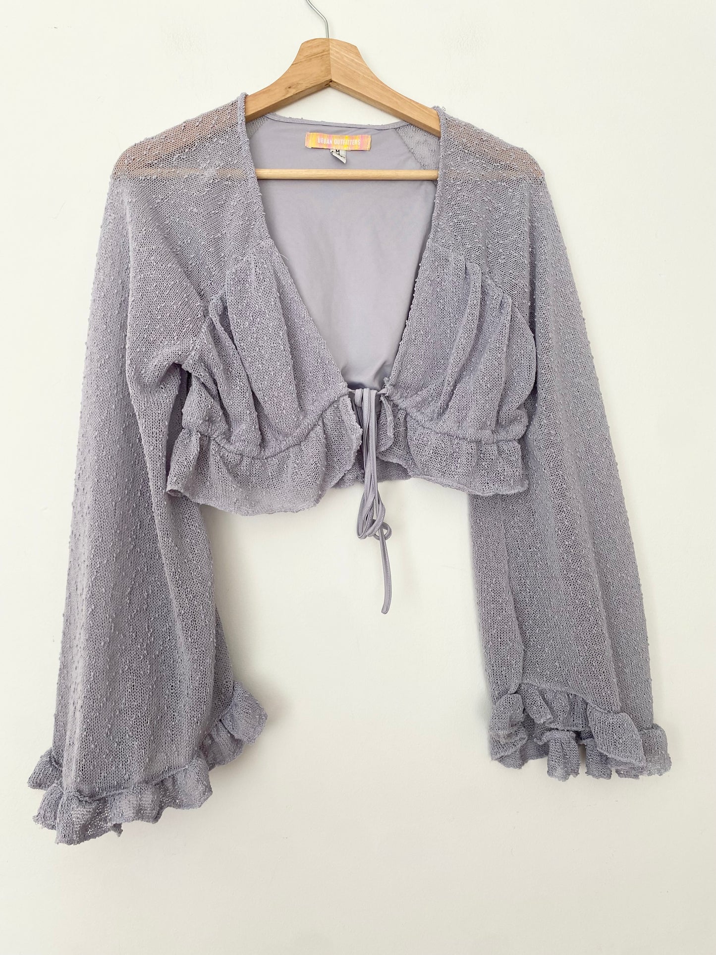 Urban Outfitters - Short à manches cloches court jusqu'à Medium