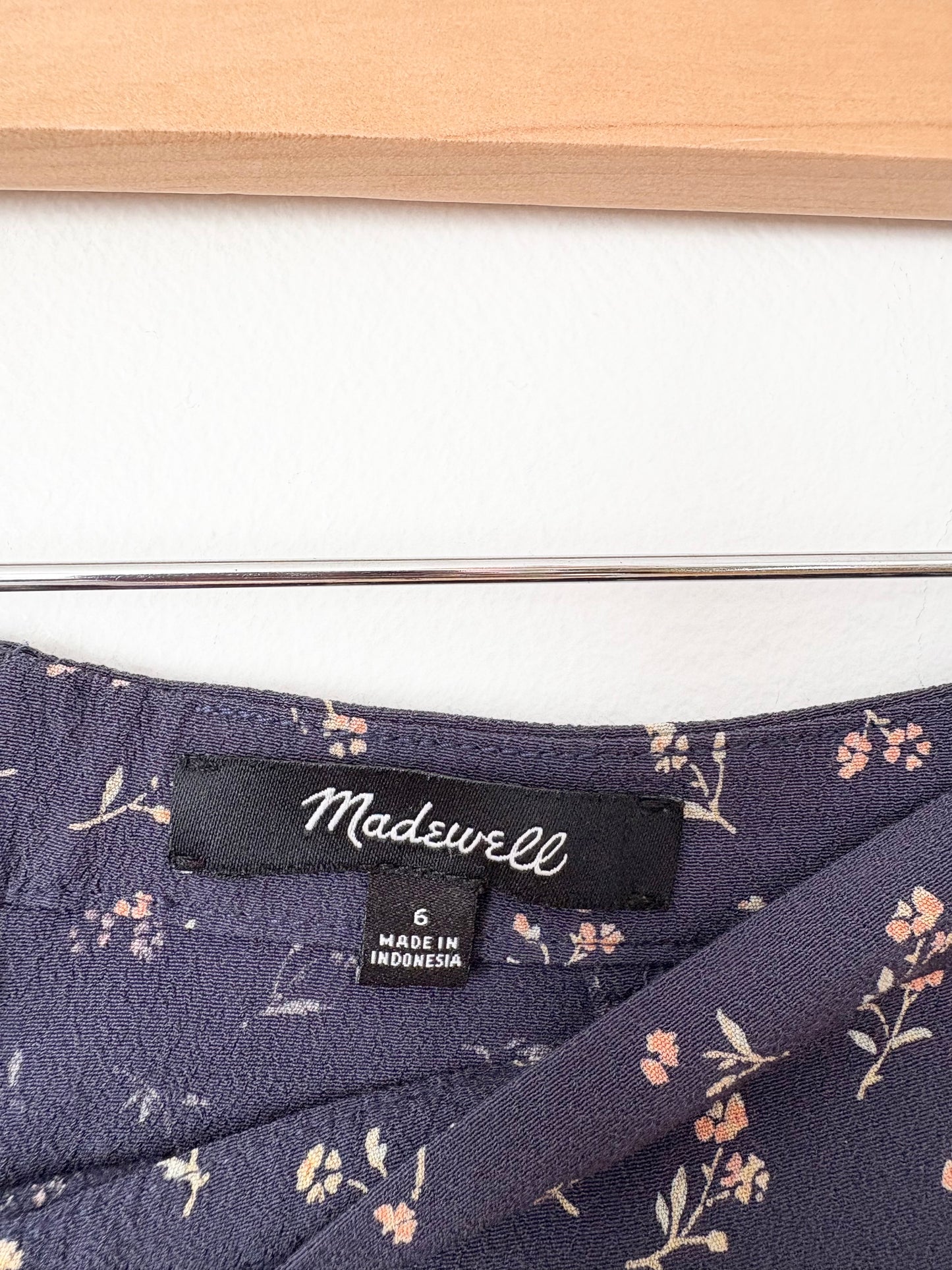 Madewell ruffle wrap midi skirt Medium