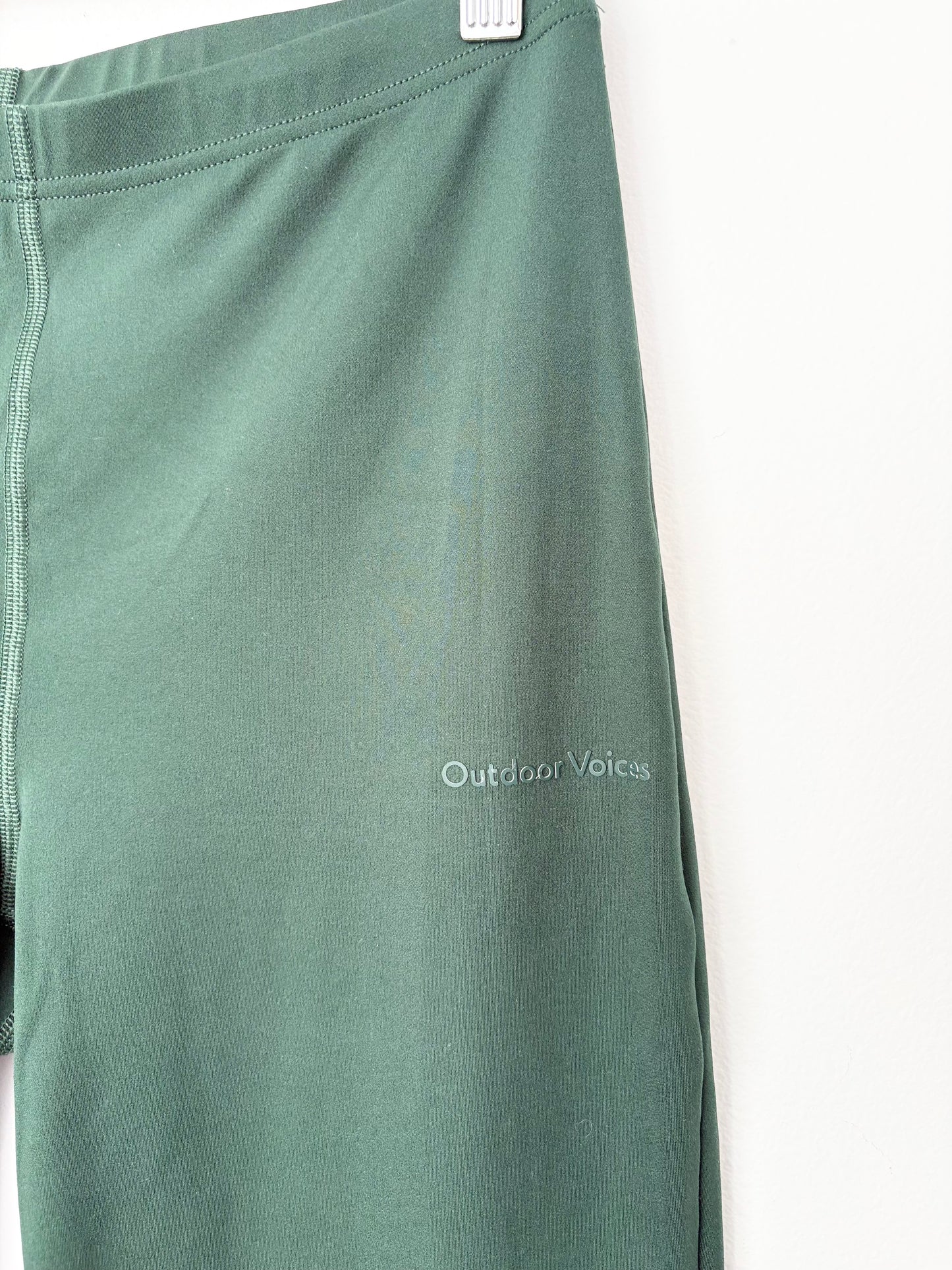 Outdoor Voices sculpt kneecap leggings Medium