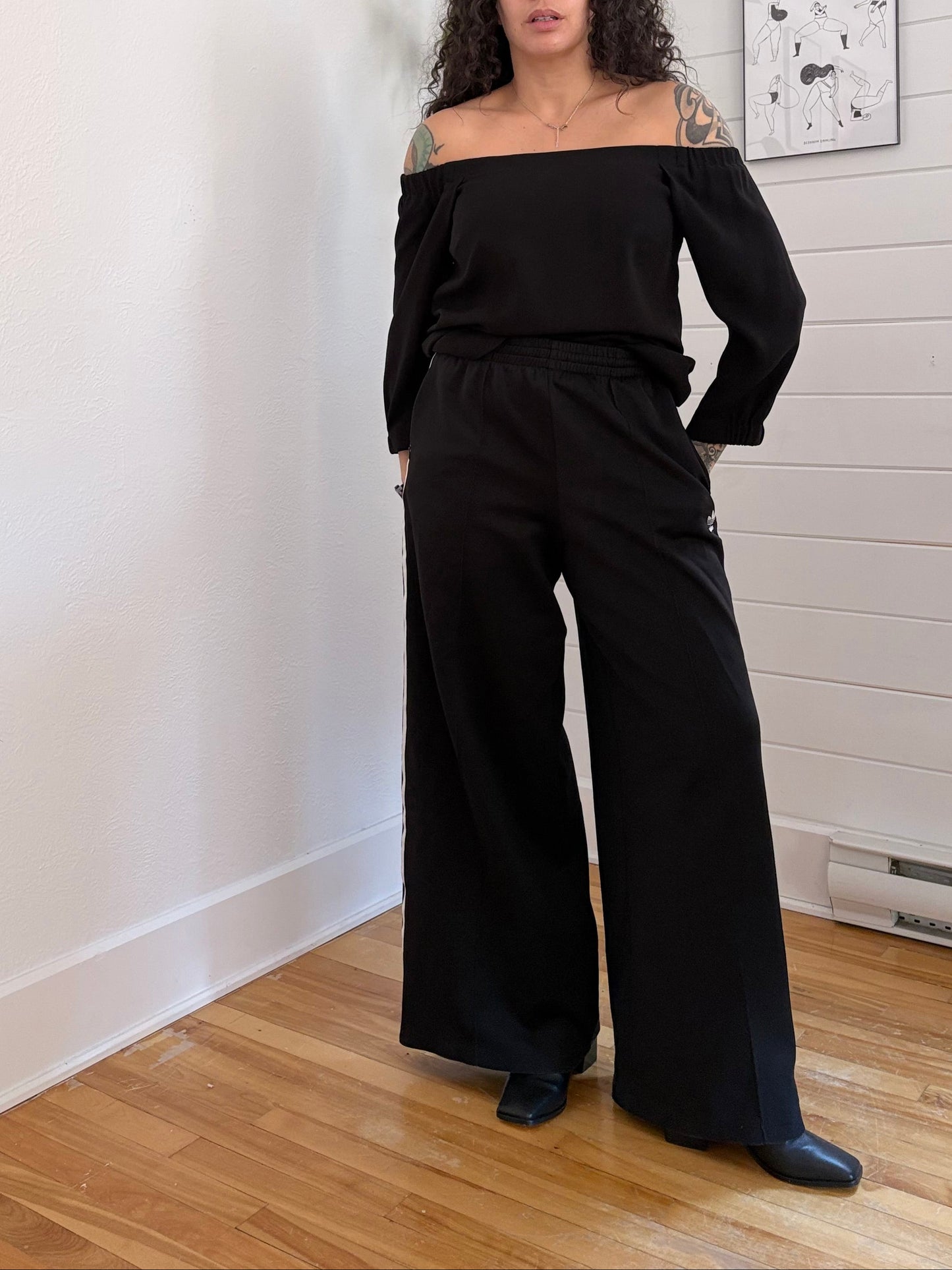 Blouse à épaules dénudées Babaton Rodrigo, taille S