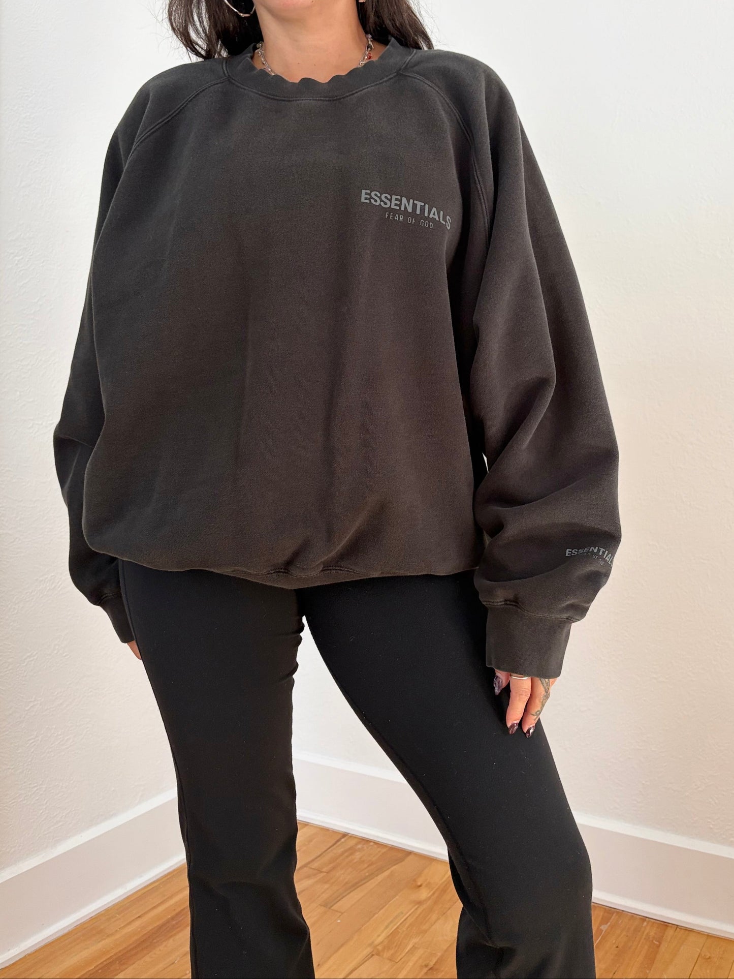 Essentials FOG crewneck sweatshirt L/XL