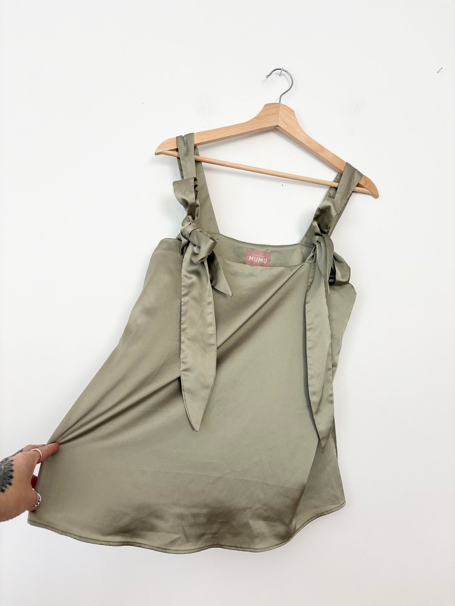 Show me your Mumu make up tank Medium