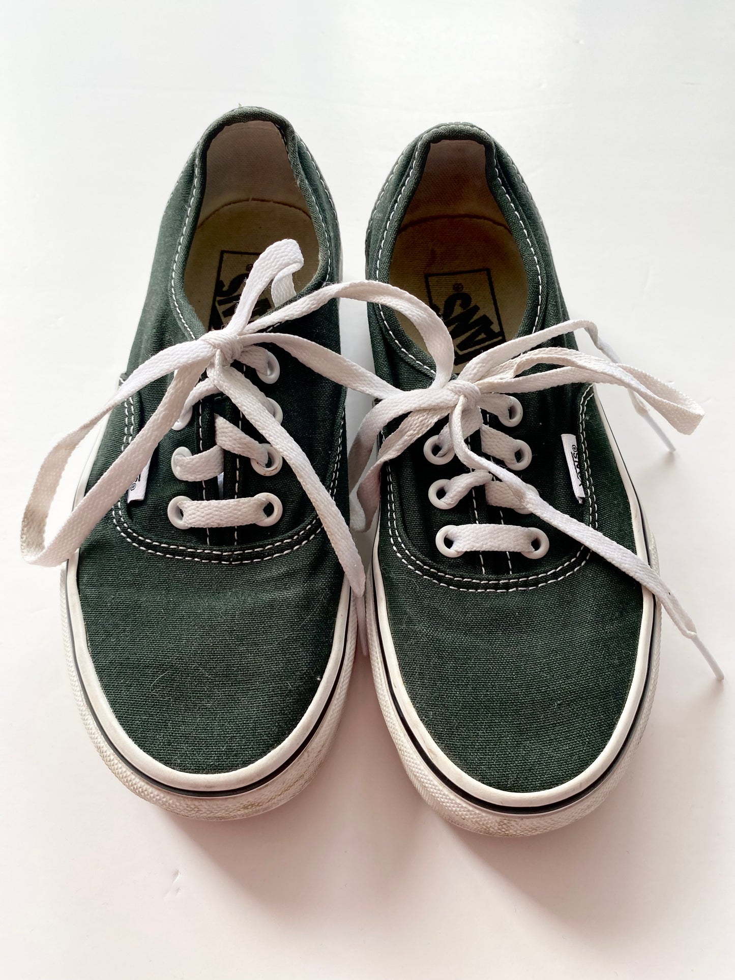Vans authentic khaki lace ups US5.5