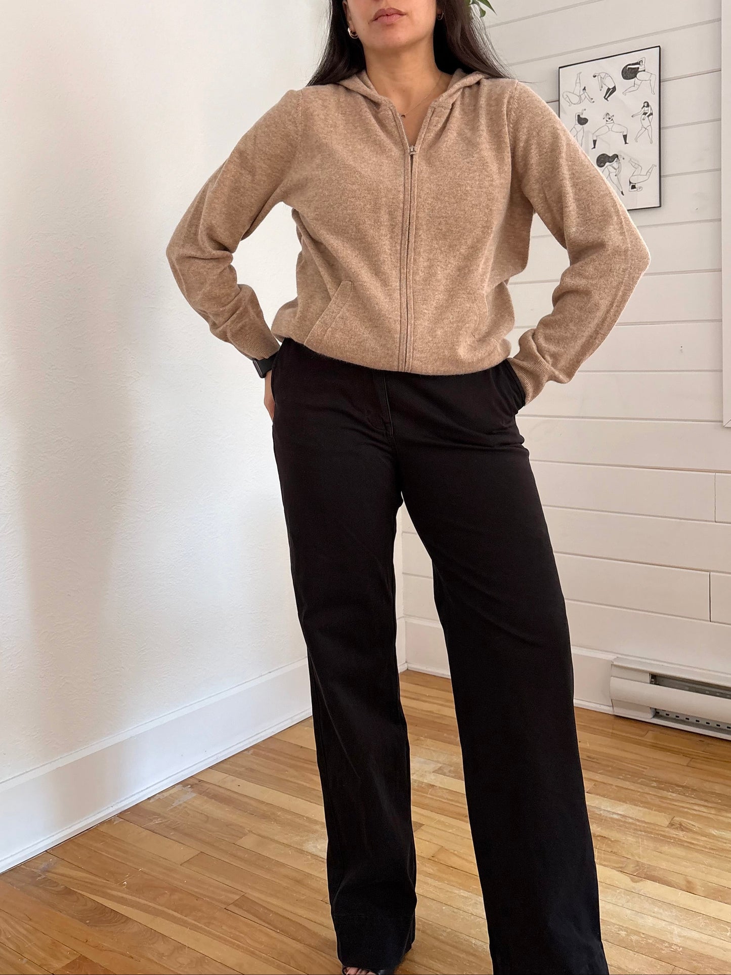 Sweat à capuche zippé Quince Cashmere couleur avoine, taille L