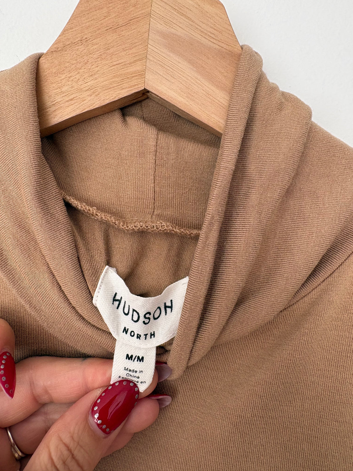 Haut à col roulé sans manches Hudson North, taille M