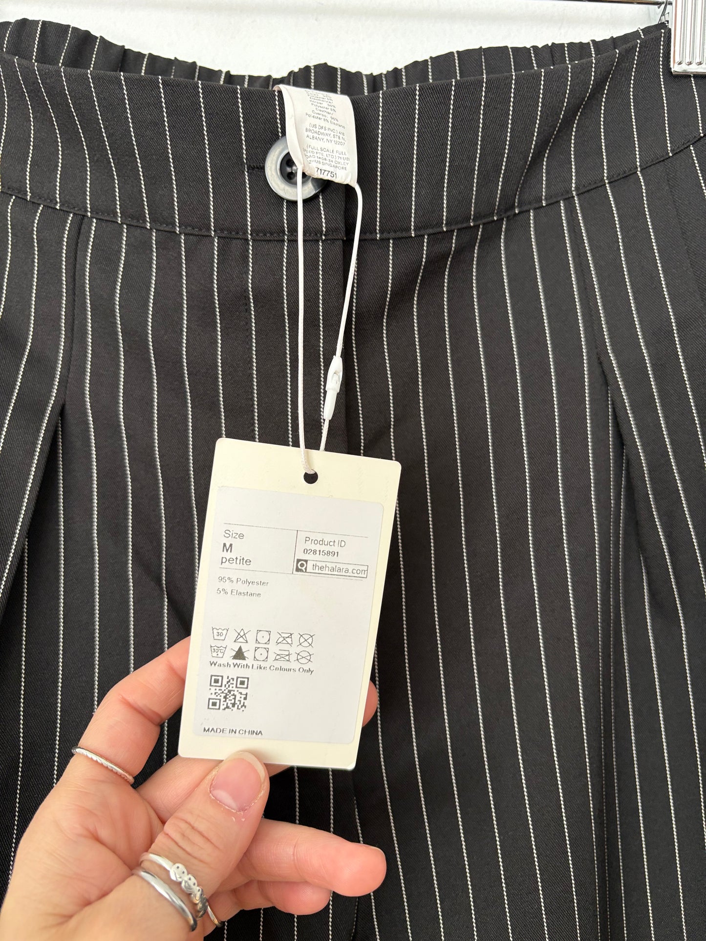 Pantalon Halara à jambes larges et fines rayures, taille M