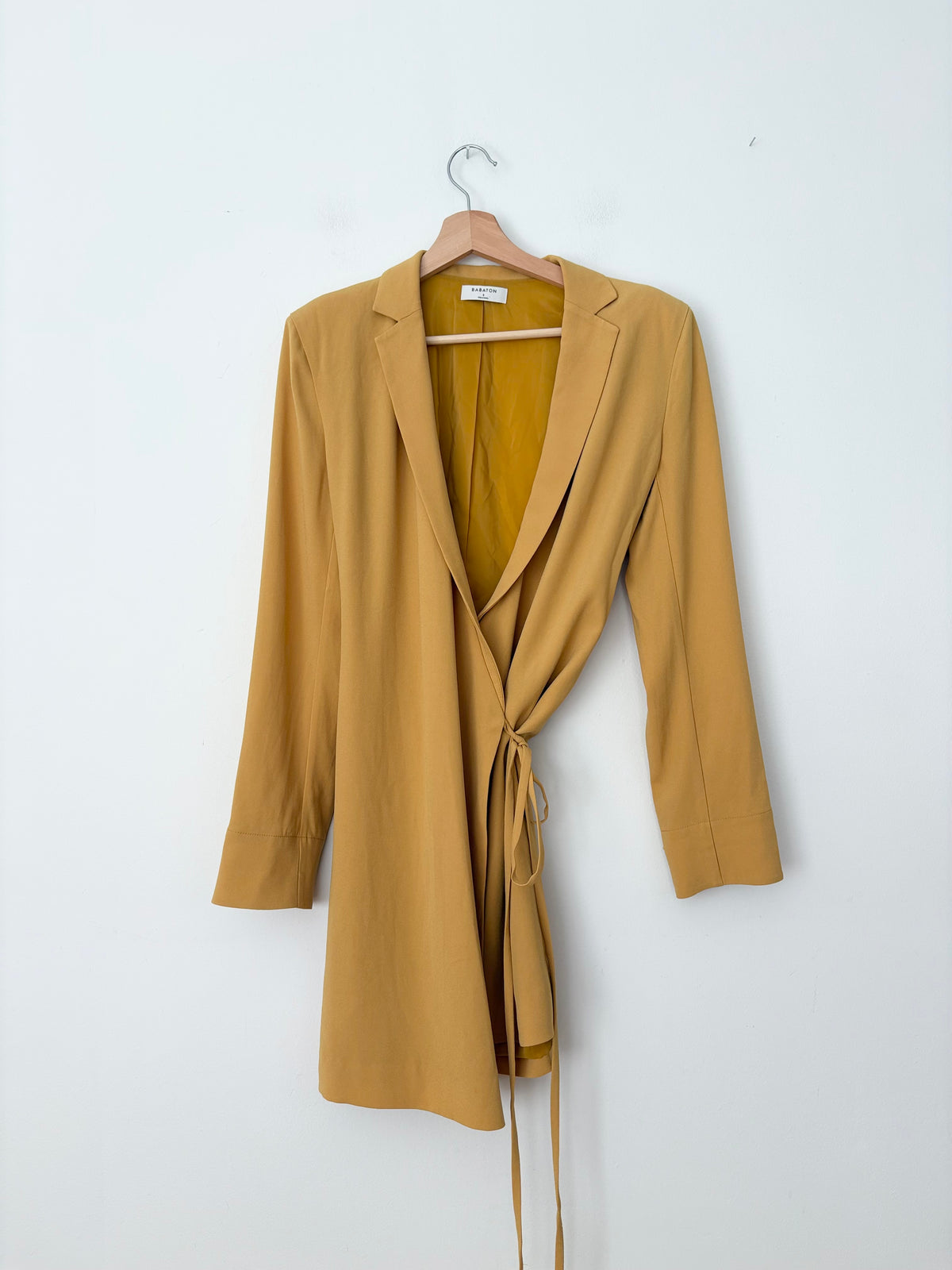 Robe blazer portefeuille Babaton, taille Small