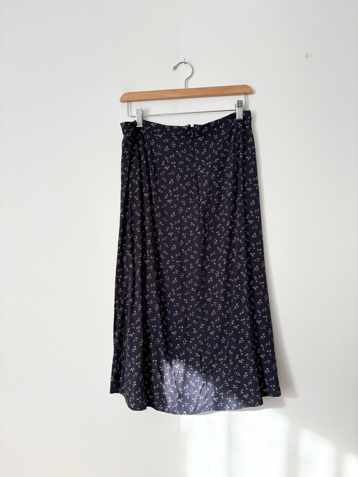 Madewell ruffle wrap midi skirt Medium