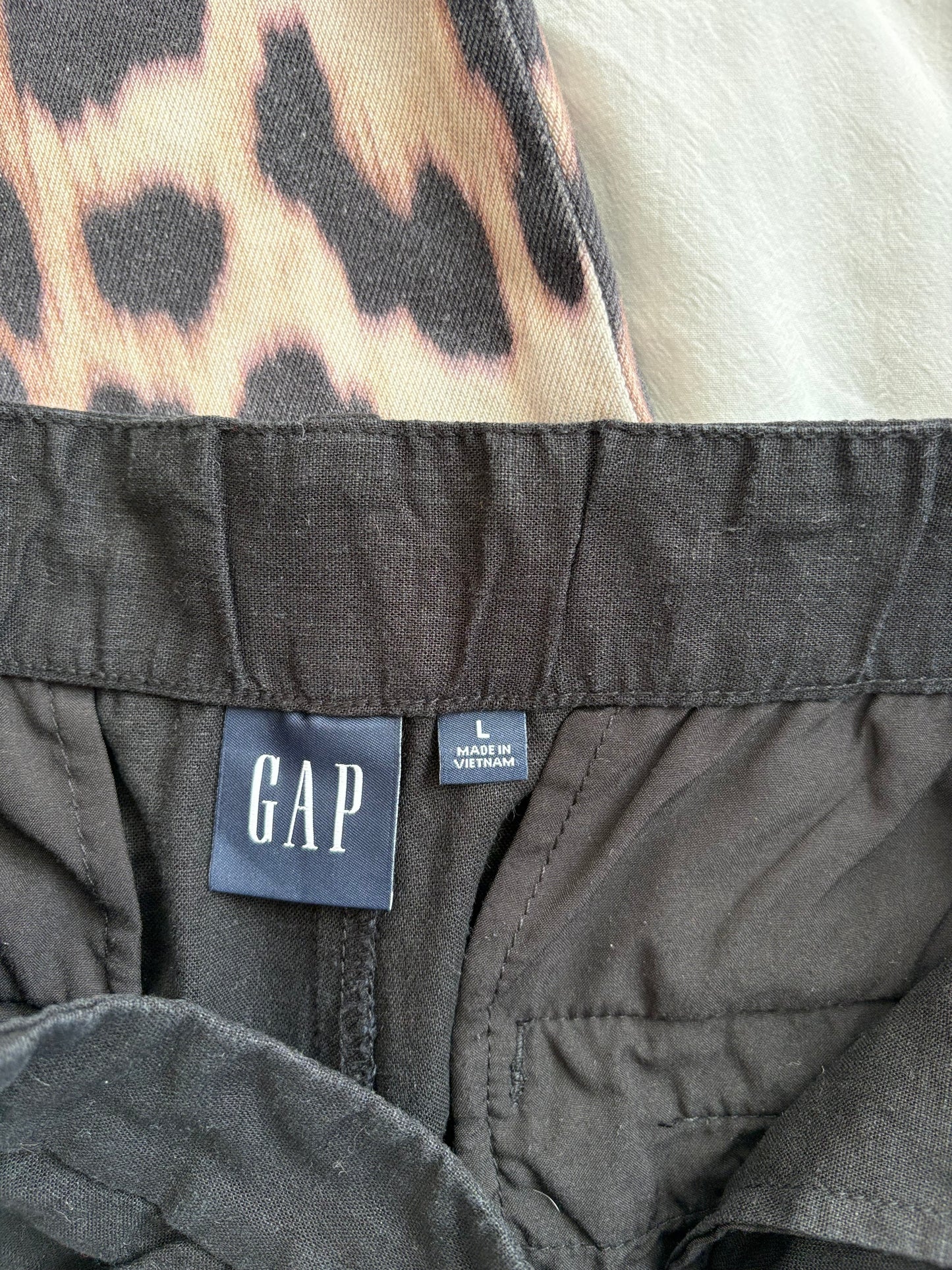 Short plissé en mélange de lin GAP, taille L