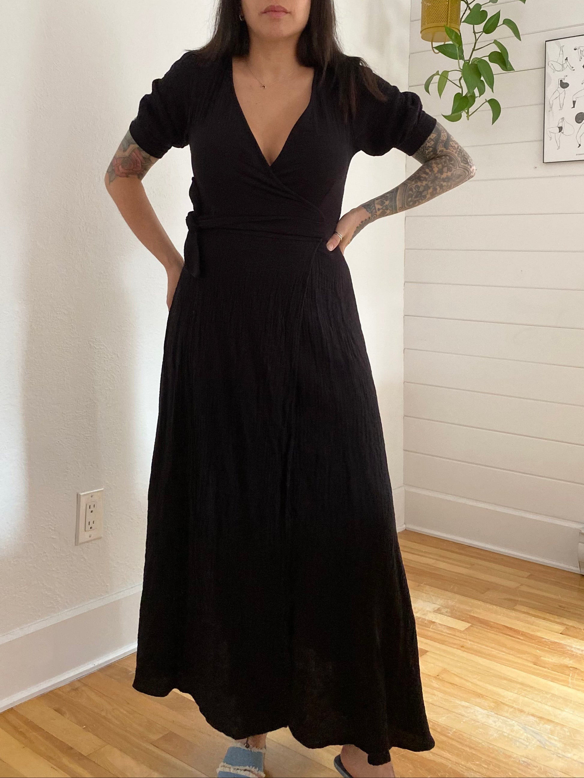 West K wrap maxi dress XS/S The Leftovers West K wrap maxi dress XS/S The Leftovers