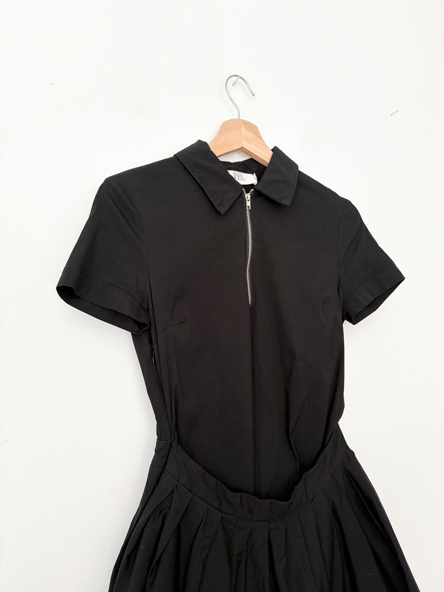 A.L.C zip front pleated dress XS/S