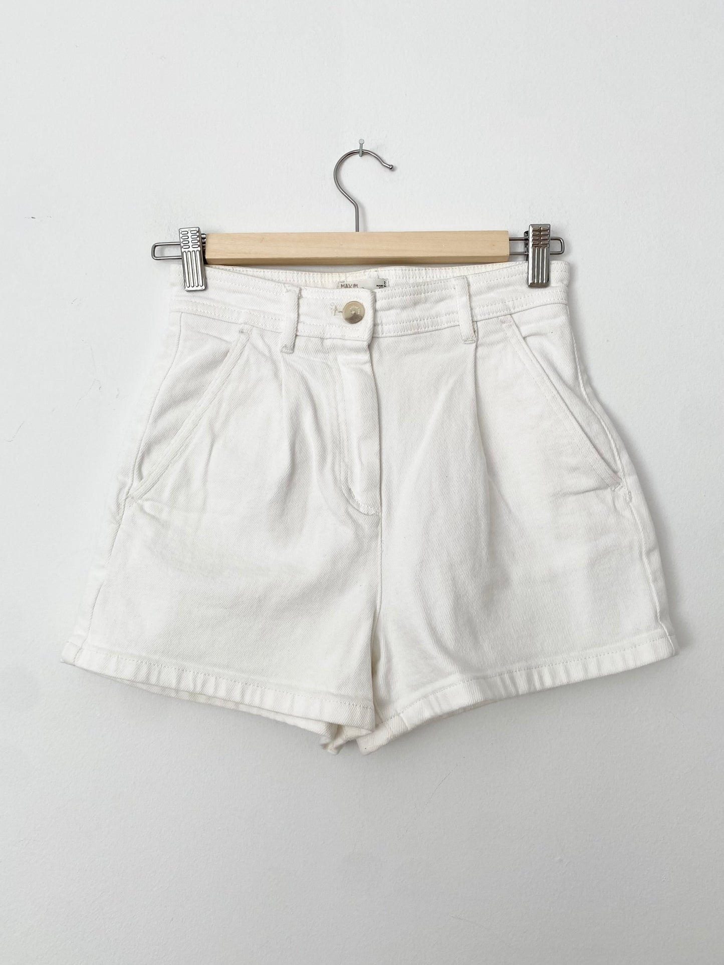 Short en jean blanc Wilfred W24