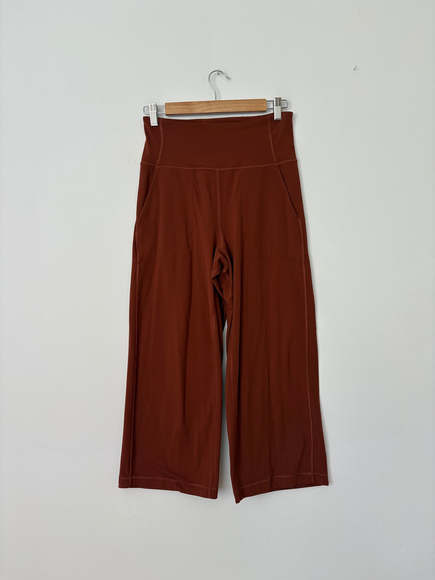 Pantalon court large Lululemon Align 23'' taille 6