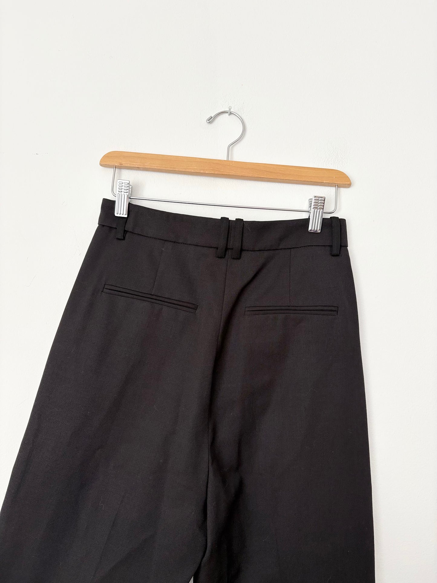 Pantalon droit classique en laine Nili Lotan, taille XS/S