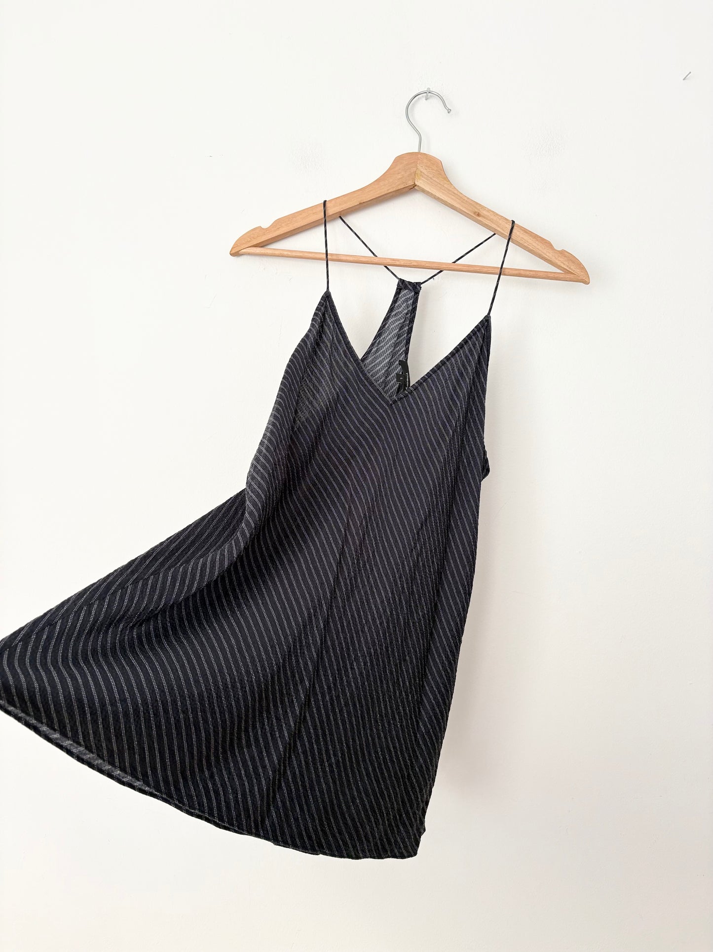 Theory draped back silk tank top Large