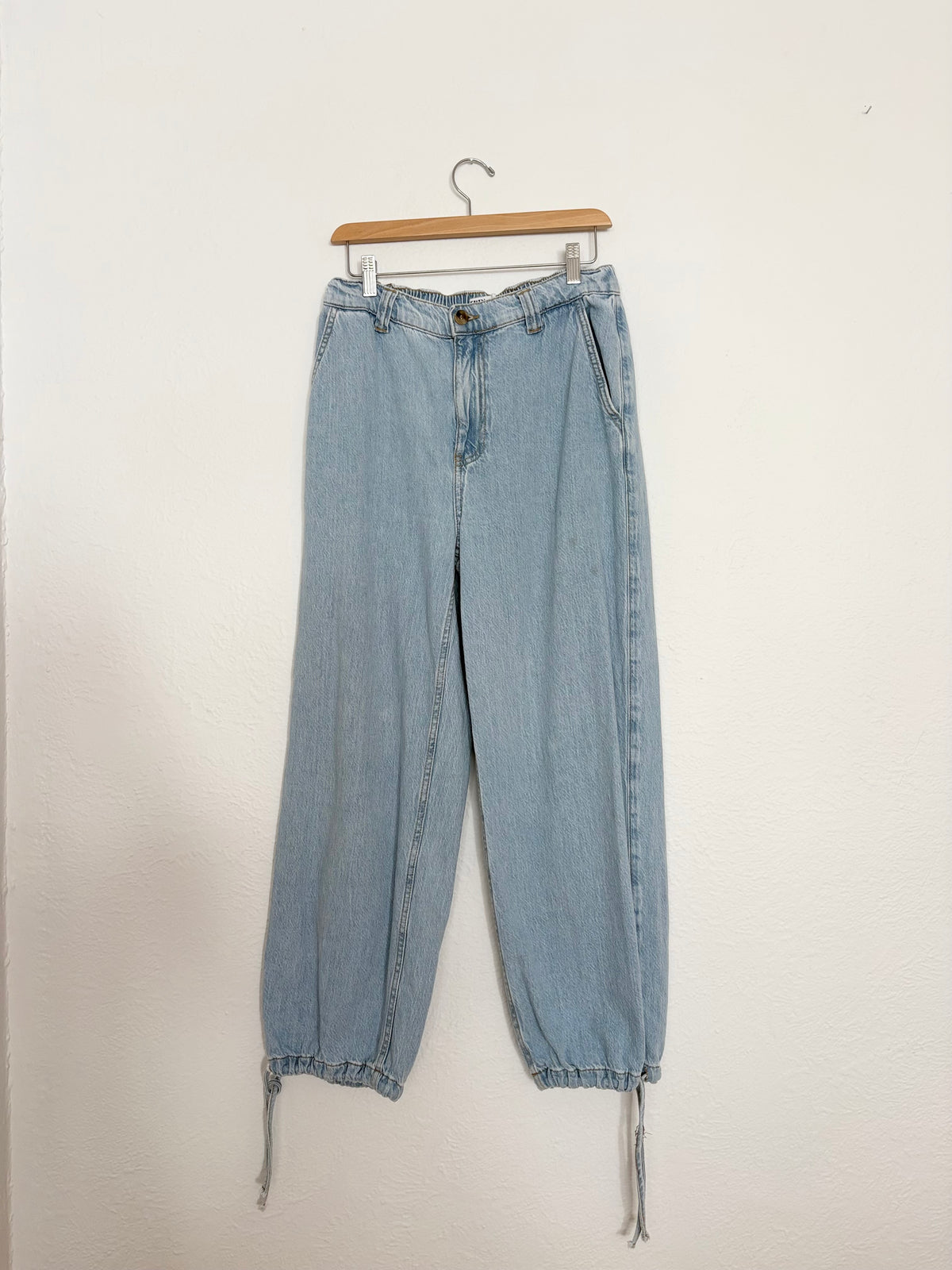 Zara baggy balloon jeans with tie Large