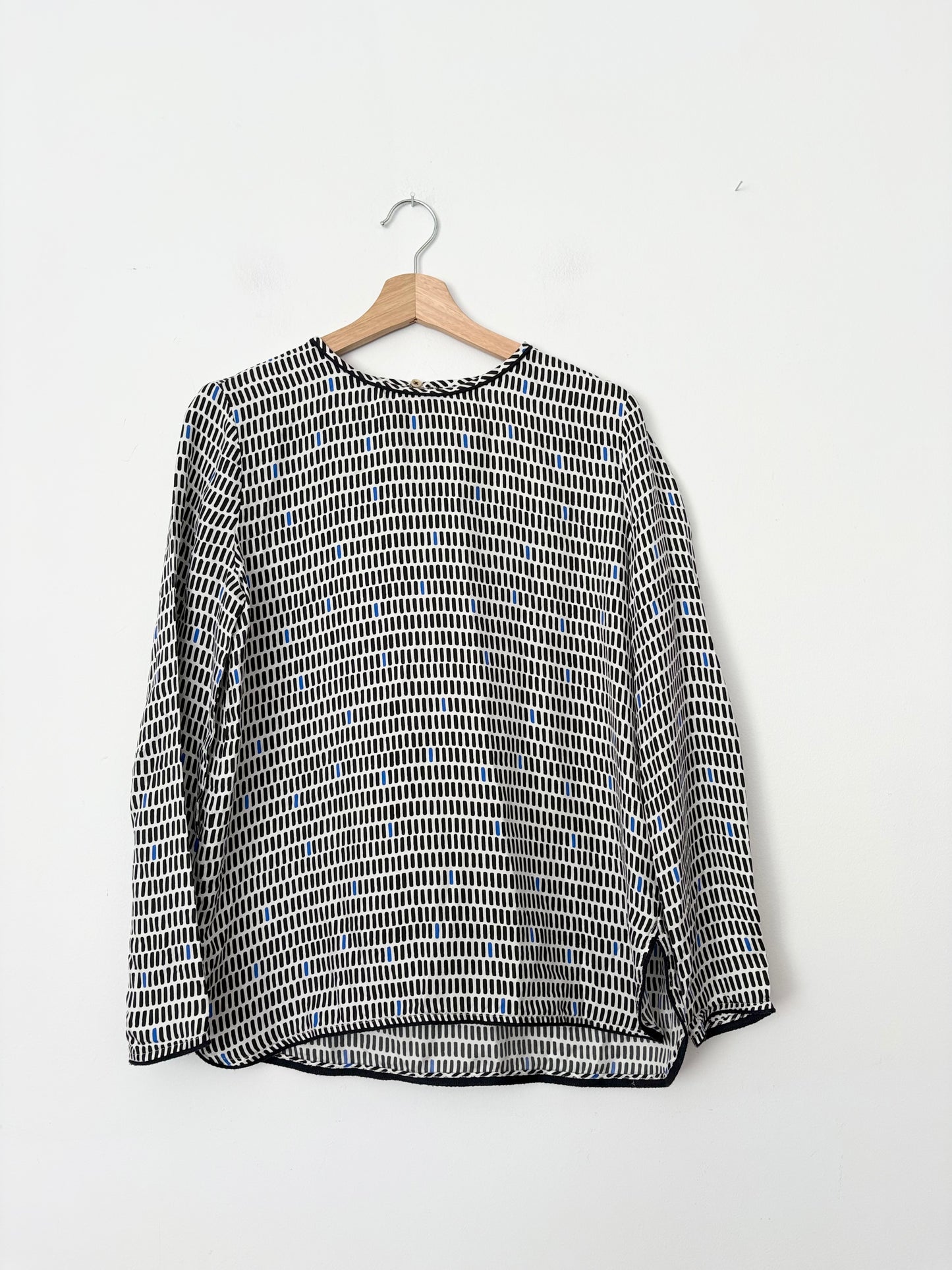 Blouse asymétrique en soie imprimée Maxmara, taille S/M