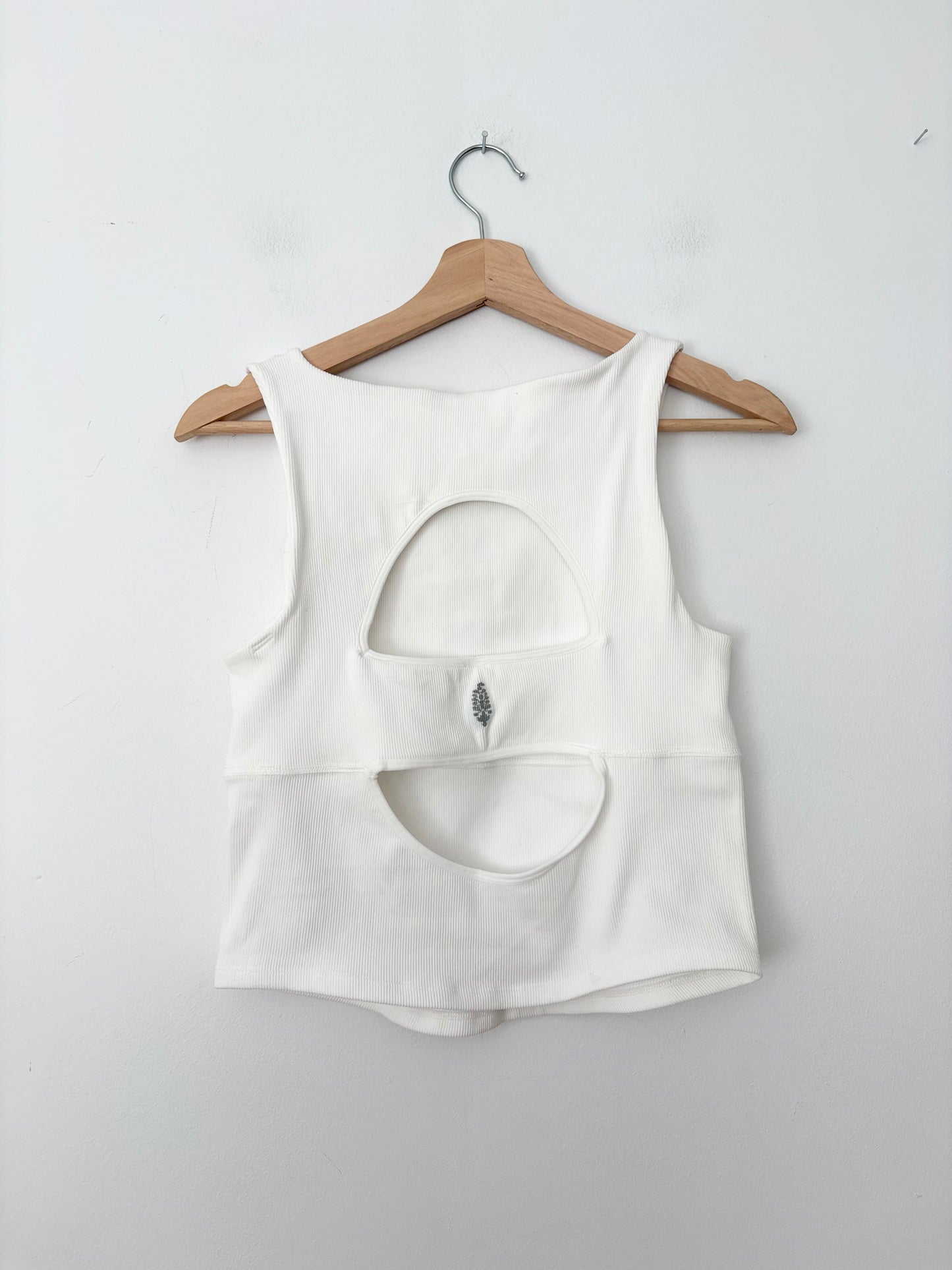Free People Free throw unwind cami M/L