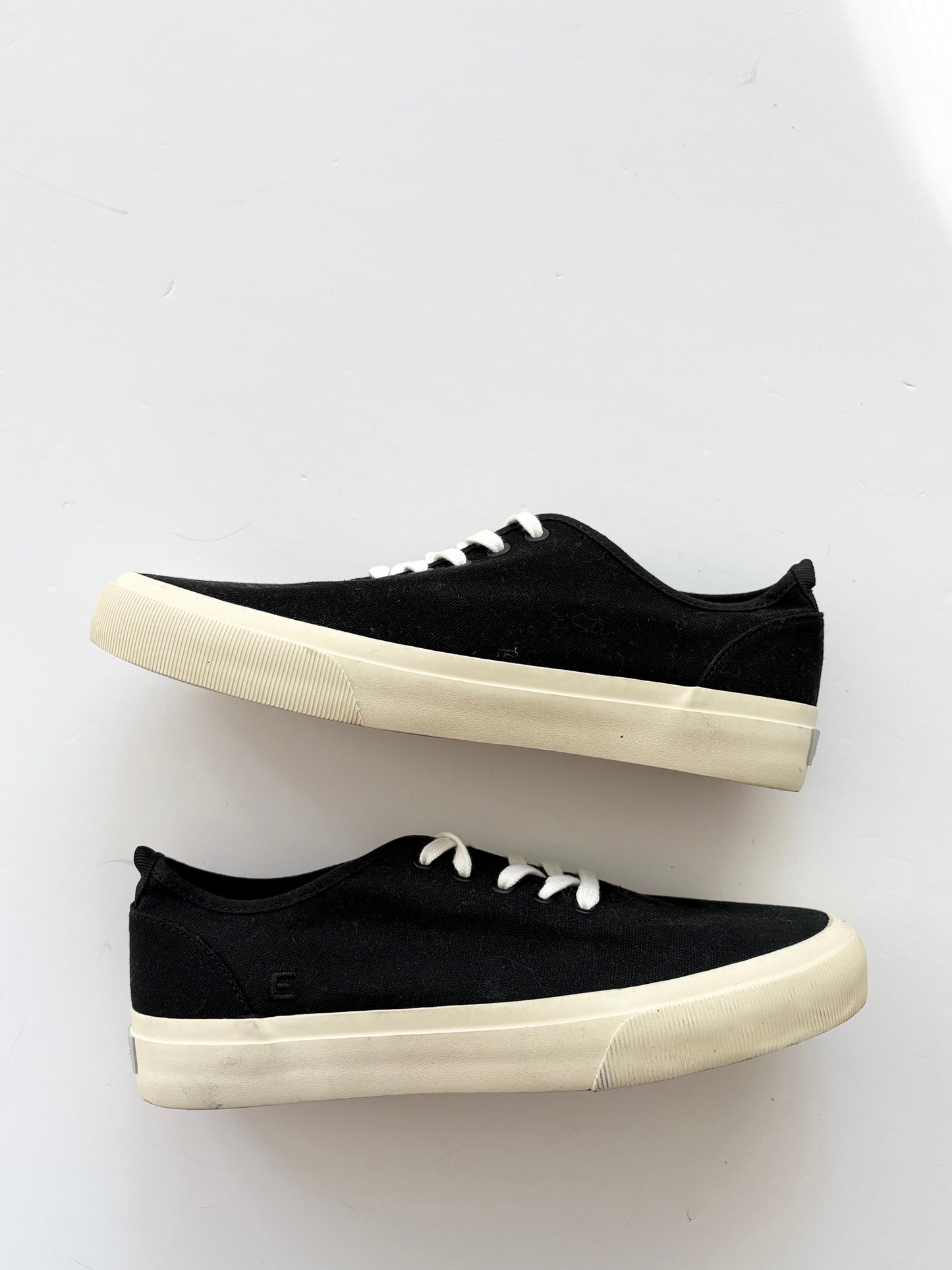 Everlane the forever sneaker US9.5
