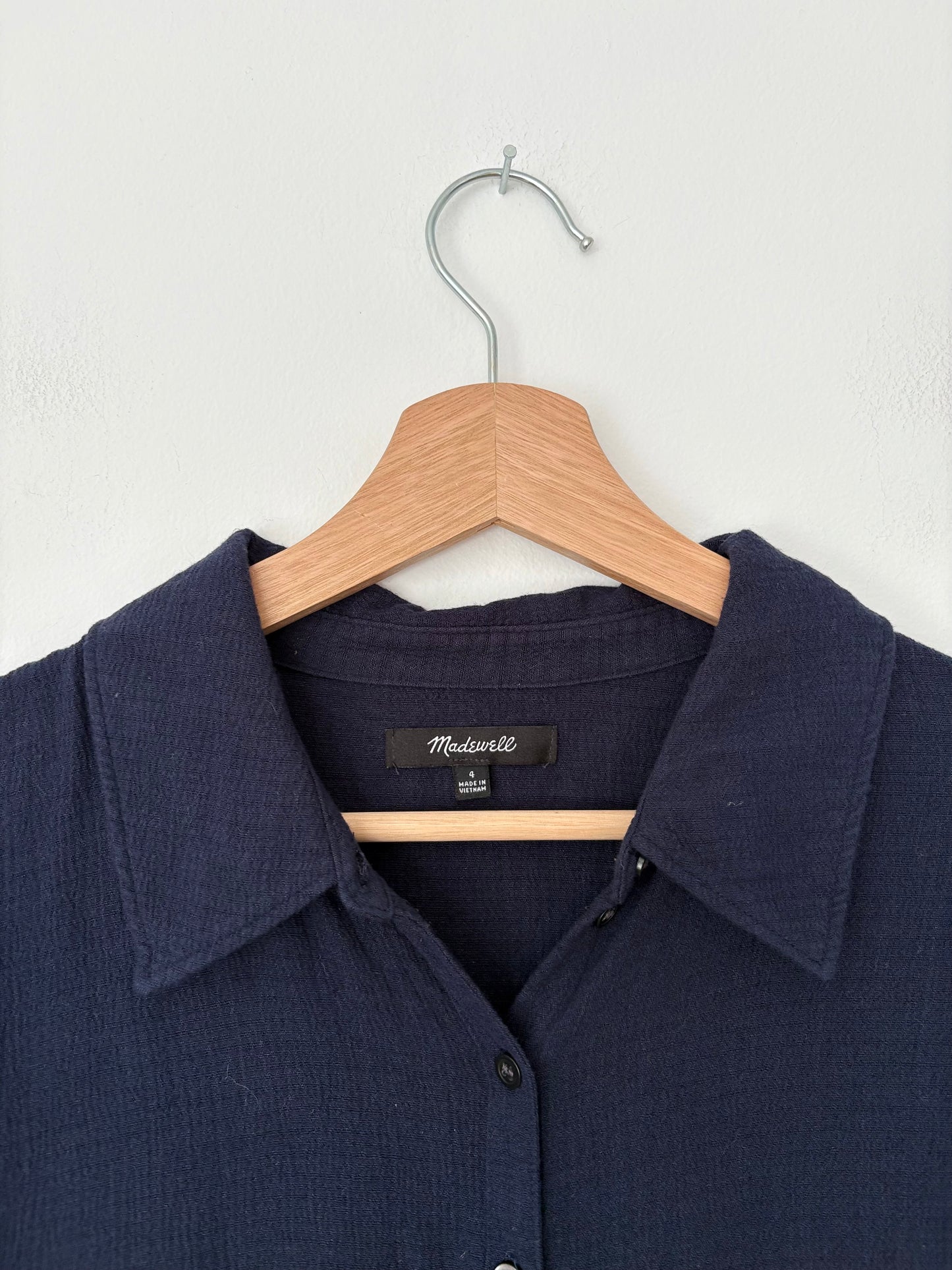 Madewell crinkle button up shirt Small
