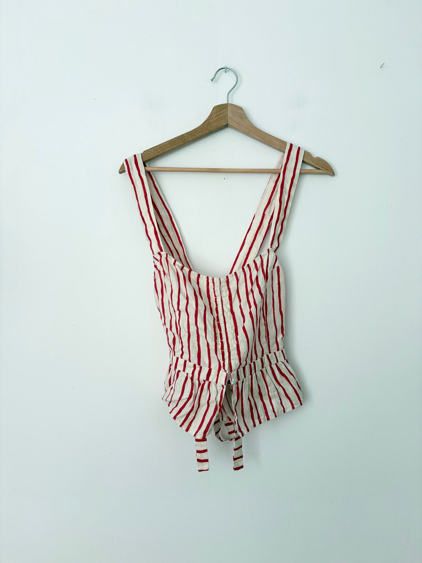 VRG GRL linen stripe crossback tank XL