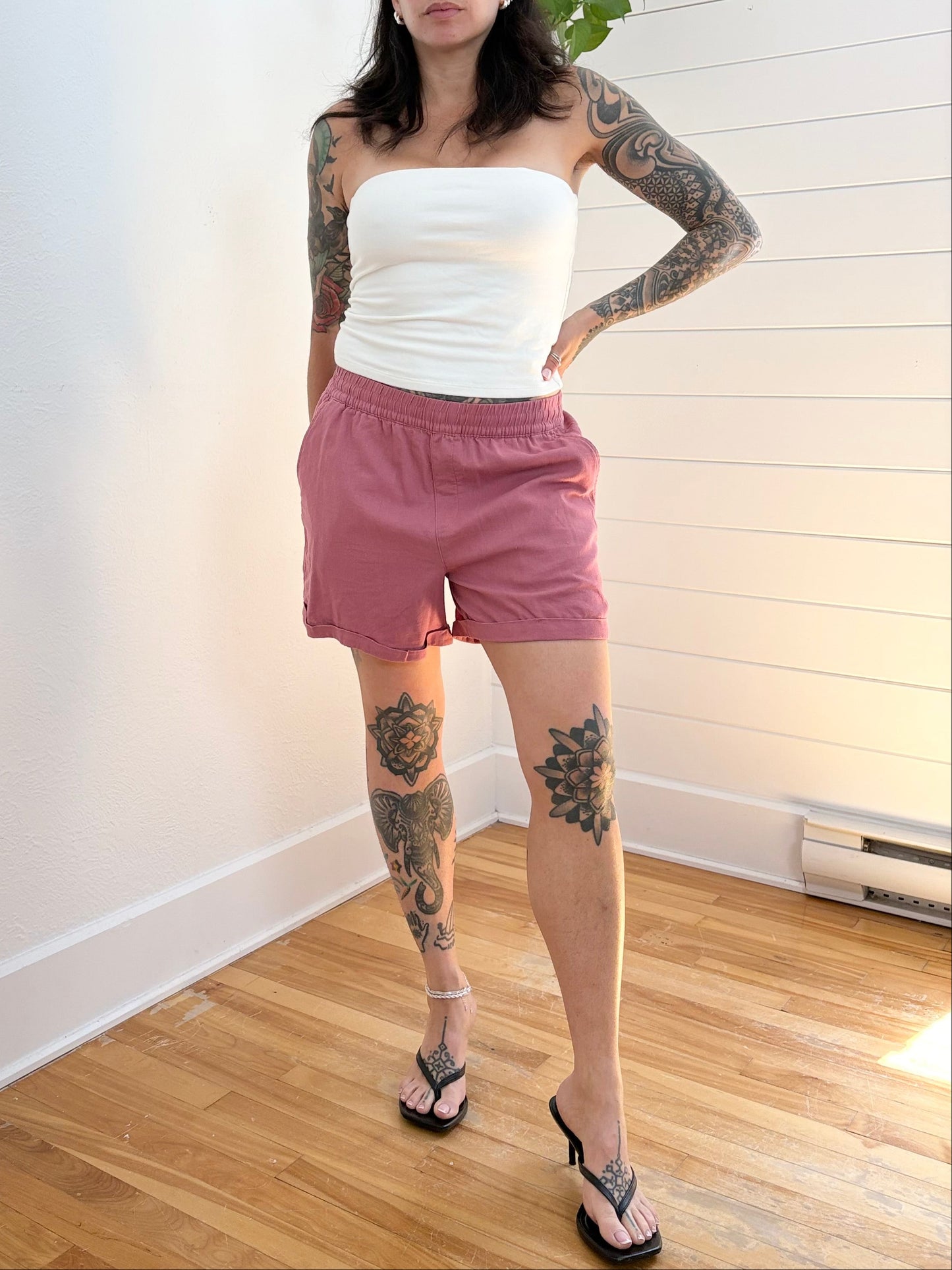 Frank & Oak linen blend pink shorts S/M