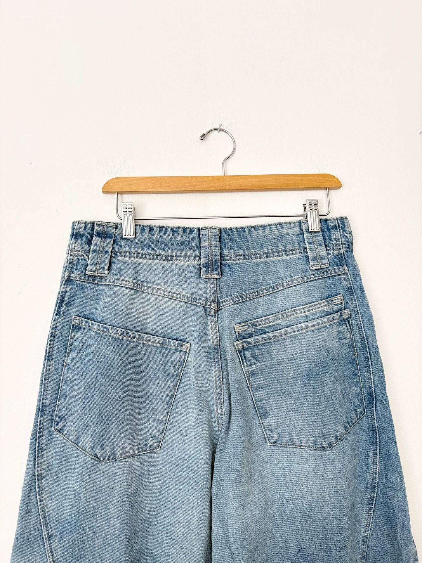 Jean large Free People chill vibes W28/29