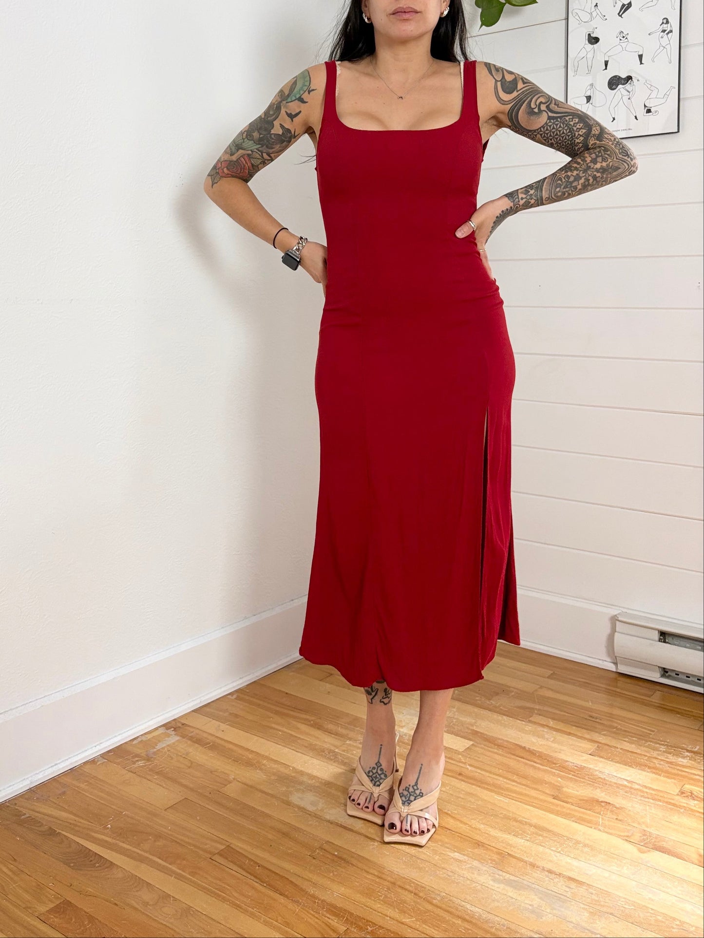 Reformation berry crêpe midi dress Small