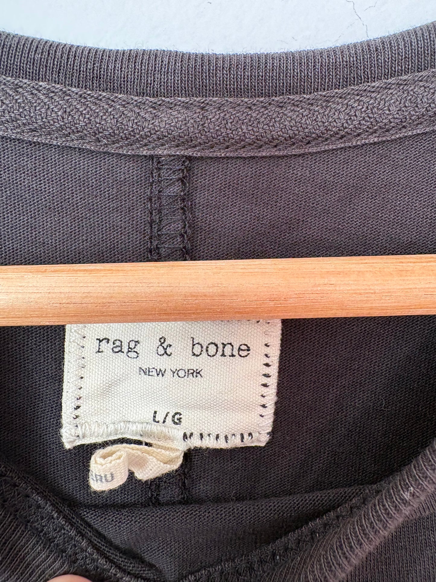 T-shirt classique à manches longues Rag & Bone, taille L