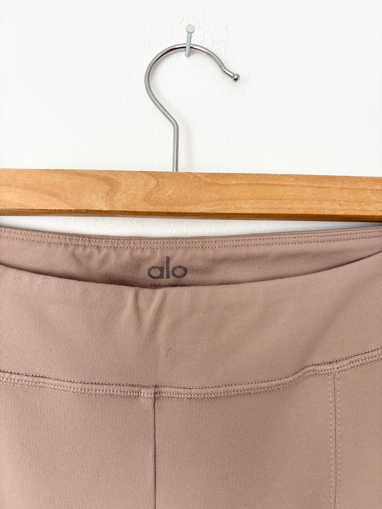 Alo Yoga leggings fuselés taille haute évasé Airbrush Medium