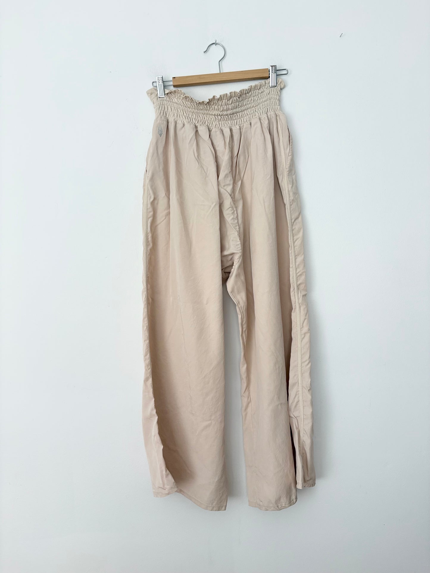 Free People movement Mia lounge pants Large
