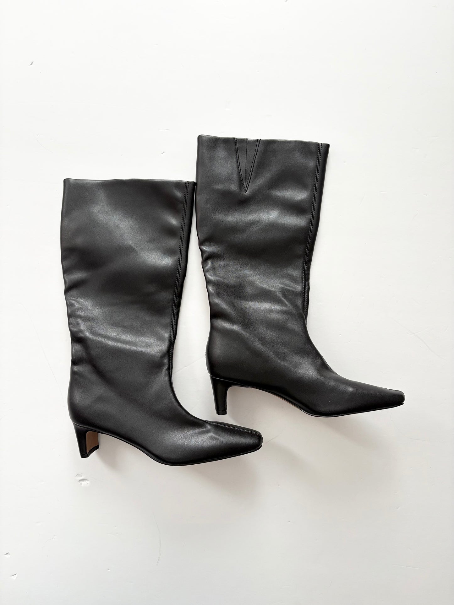 Splendid black vegan leather boots US6