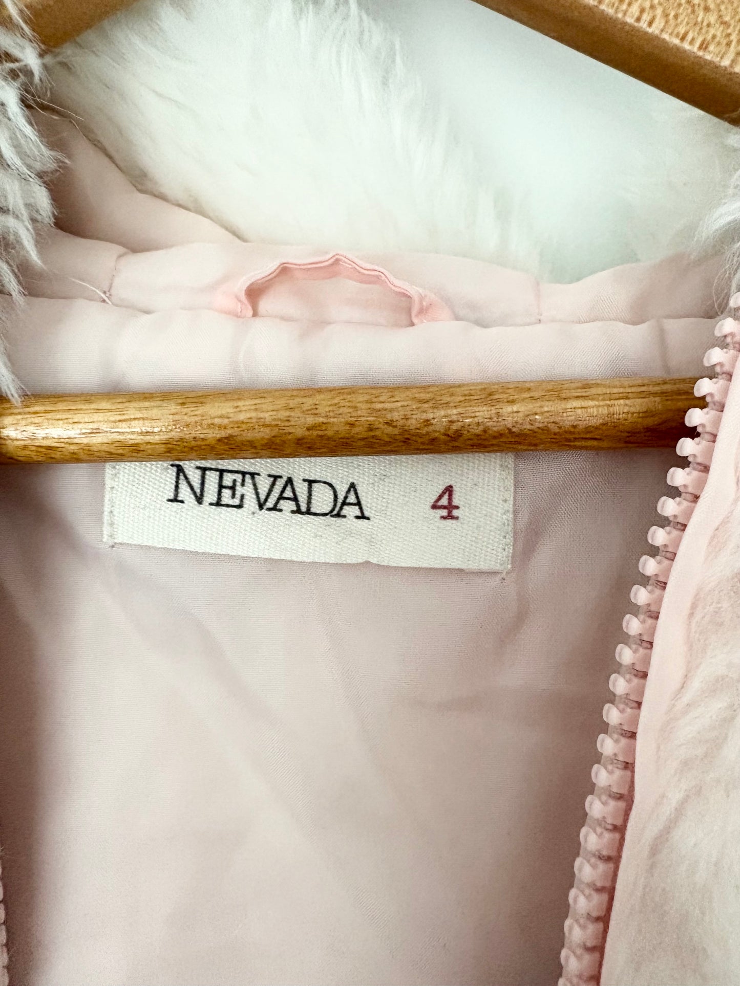 Nevada fluffy heart print hooded coat 4T
