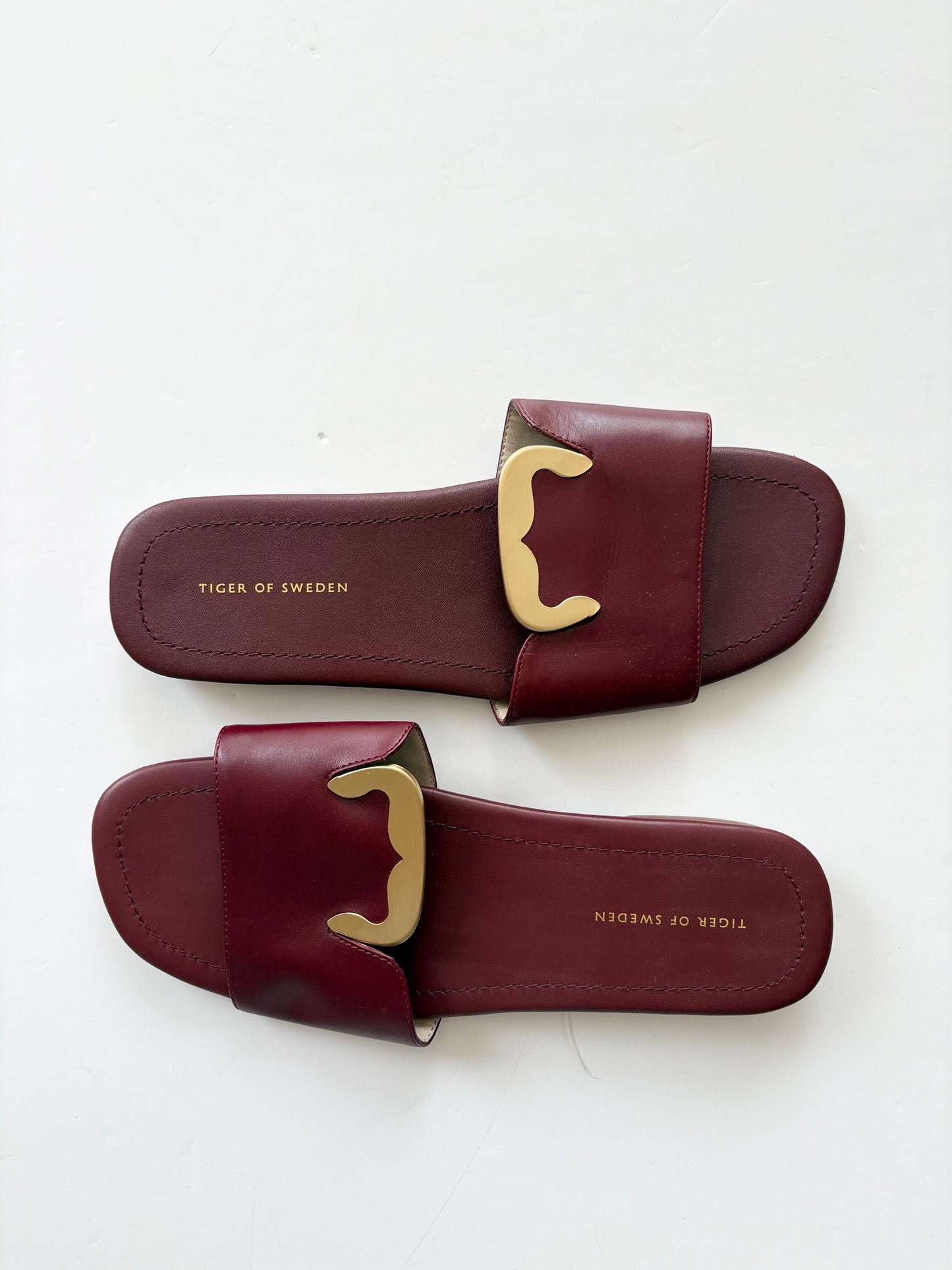 Tiger of Sweden leather flat sandals EUR39