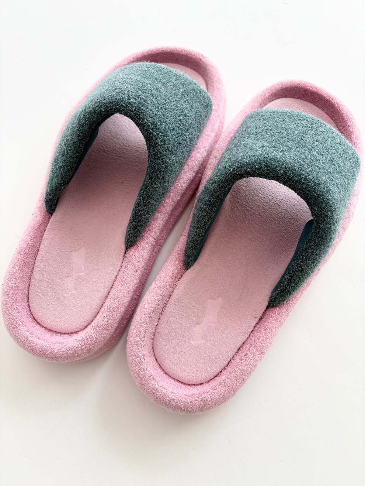 SKYLRK rest slides bloop EUR41