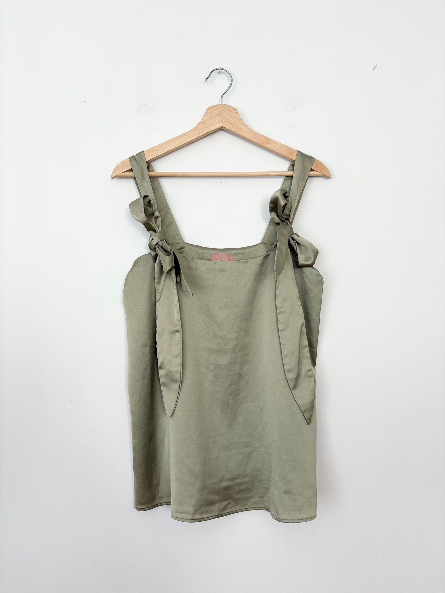 Show me your Mumu make up tank Medium