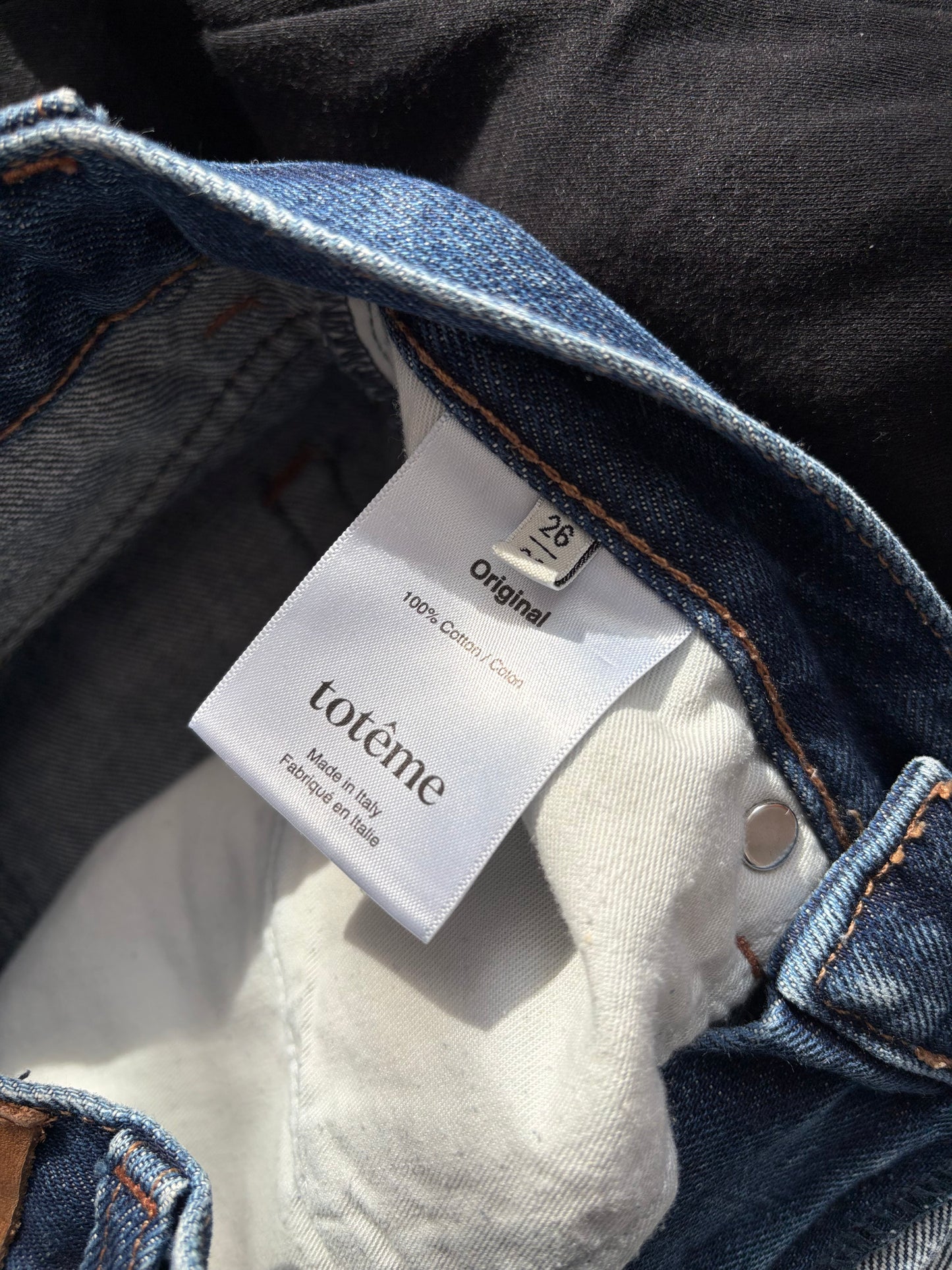 Jean à coutures torsadées Totême W26