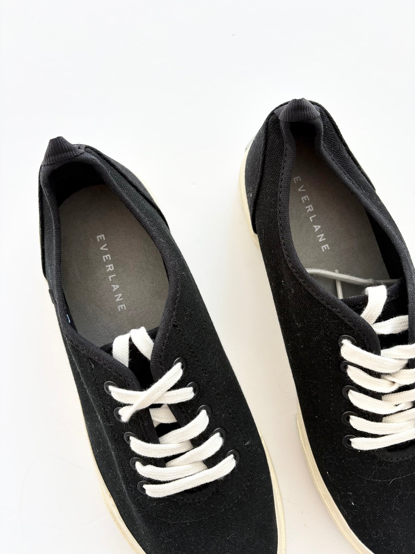 Everlane the forever sneaker US9.5