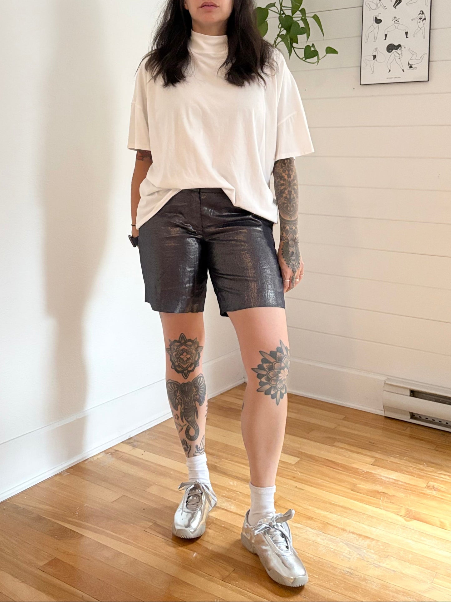 J.crew coated low rise linen bermuda shorts S/M
