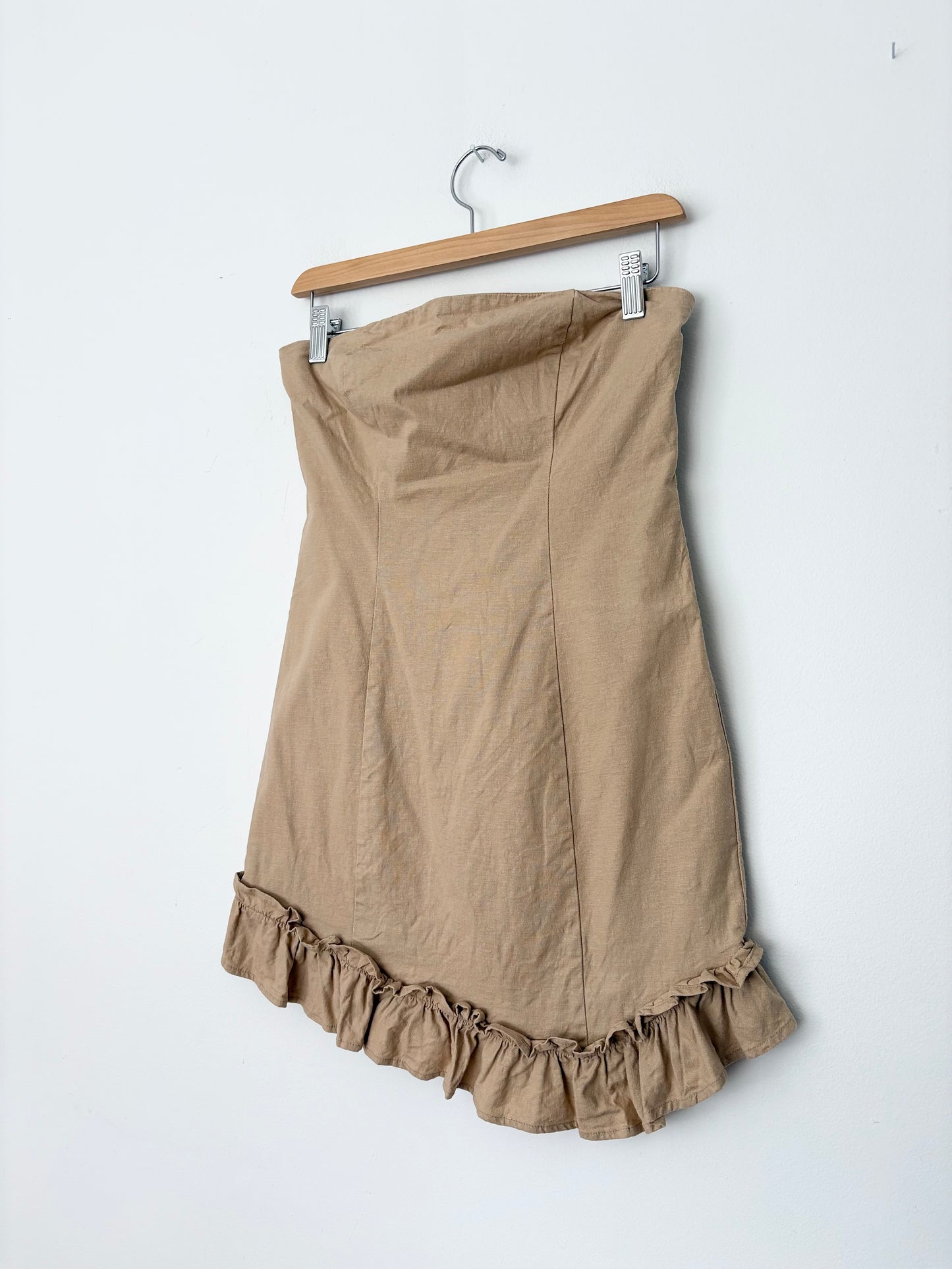 Lovers + Friends Robe bustier volantée en lin Curtis Petite