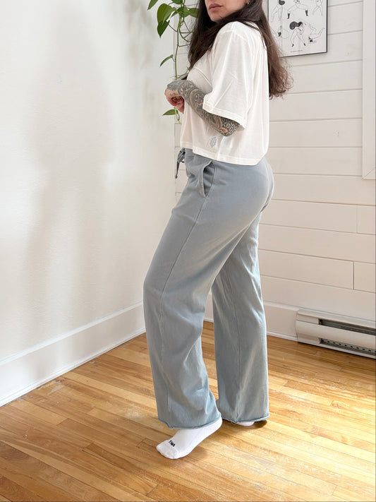 Barefoot Dreams wide leg sweatpants Medium