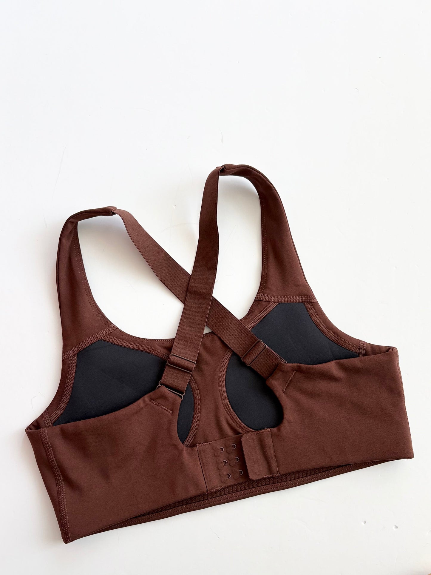 Soutien-gorge de sport Simone High de Girlfriend Collective, taille M