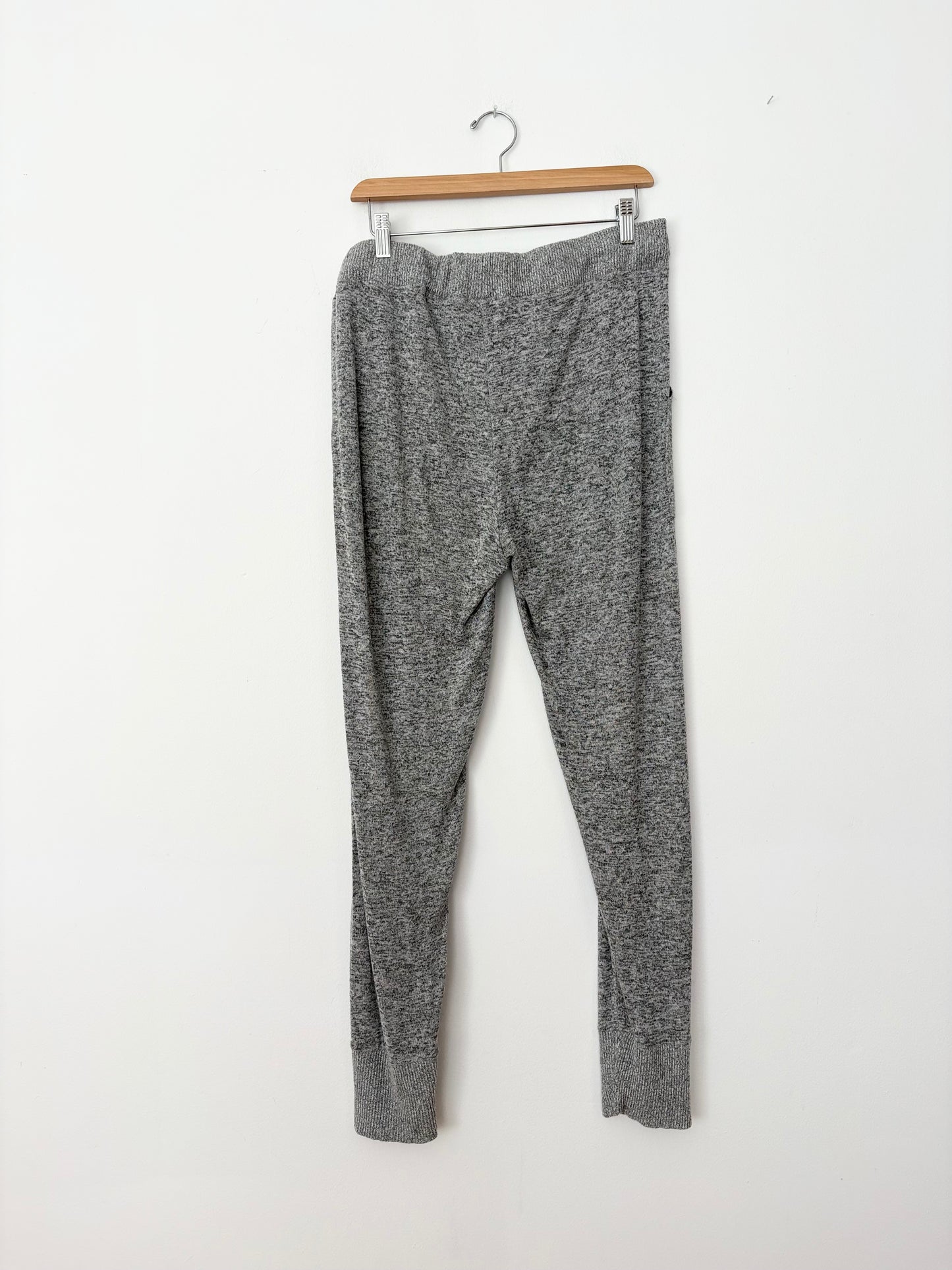 Rails devon joggers M/L
