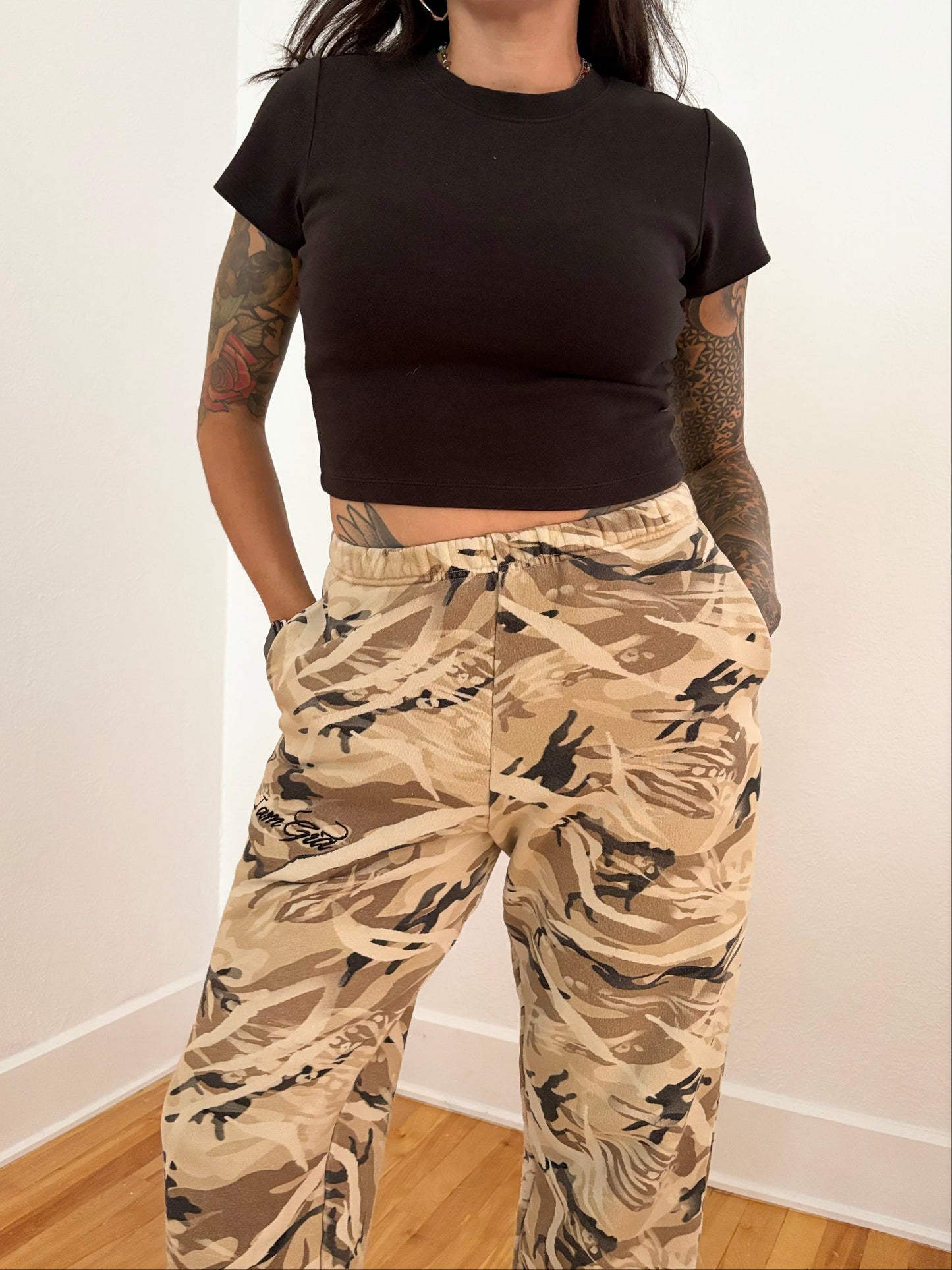 IVL collective heavyweight cropped tee Medium