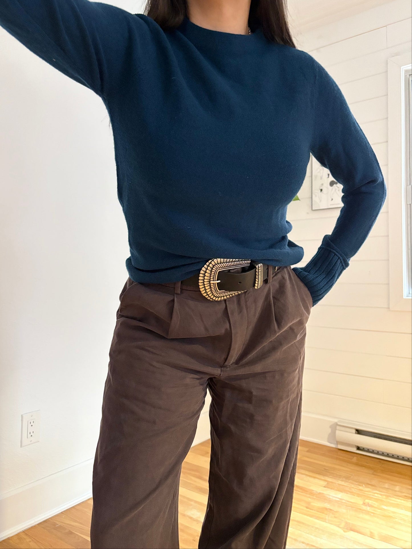 Club Monaco merino wool sweater Medium