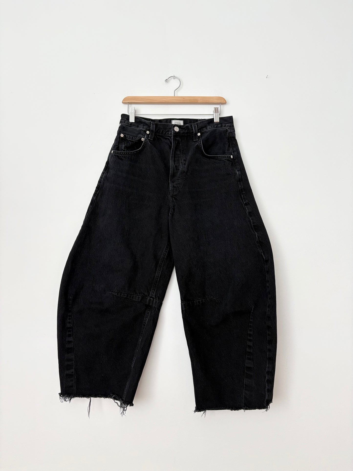 Citizens of Humanity crop horseshoe jeans W28