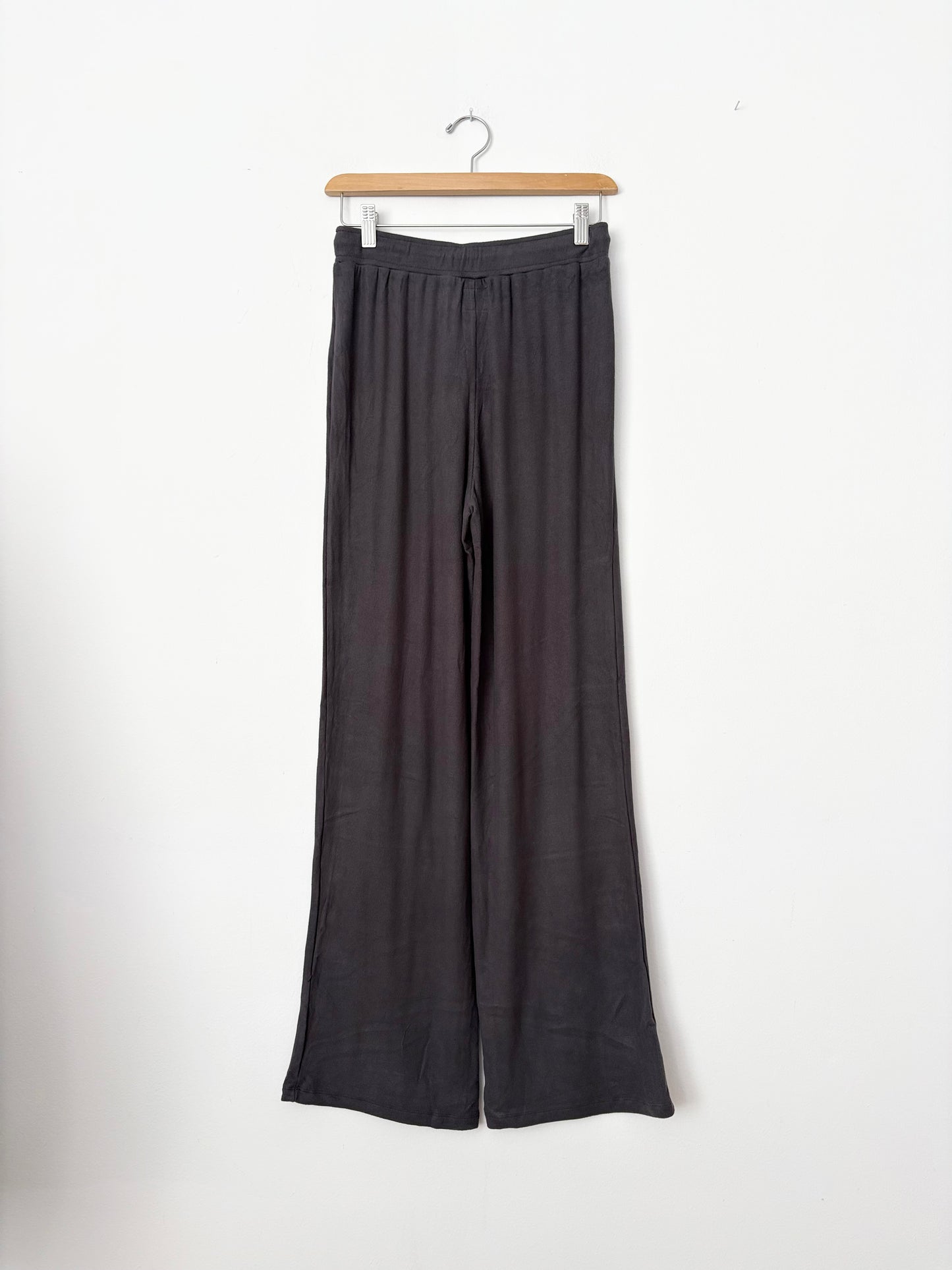NIA wide leg sweatpants Medium