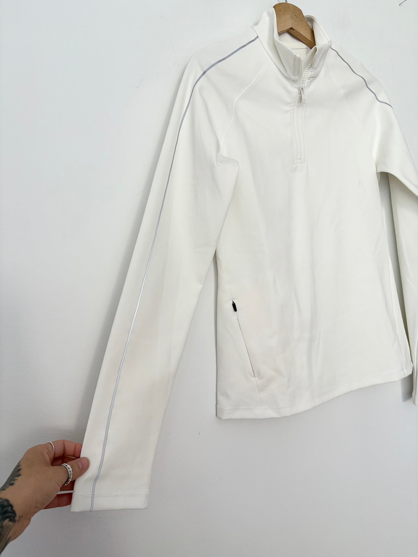 Outdoor Voices frostknit quarterzip pullover Medium